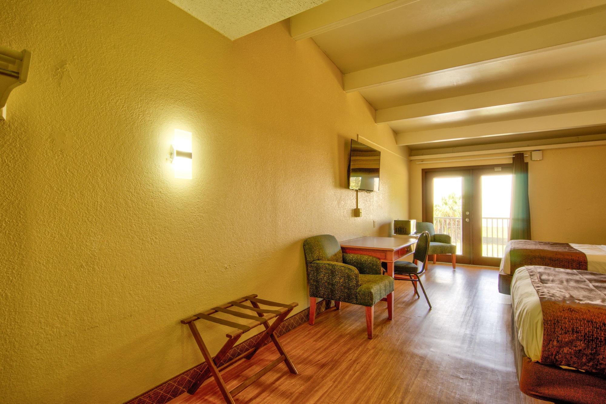 Clearwater Hotel Экстерьер фото