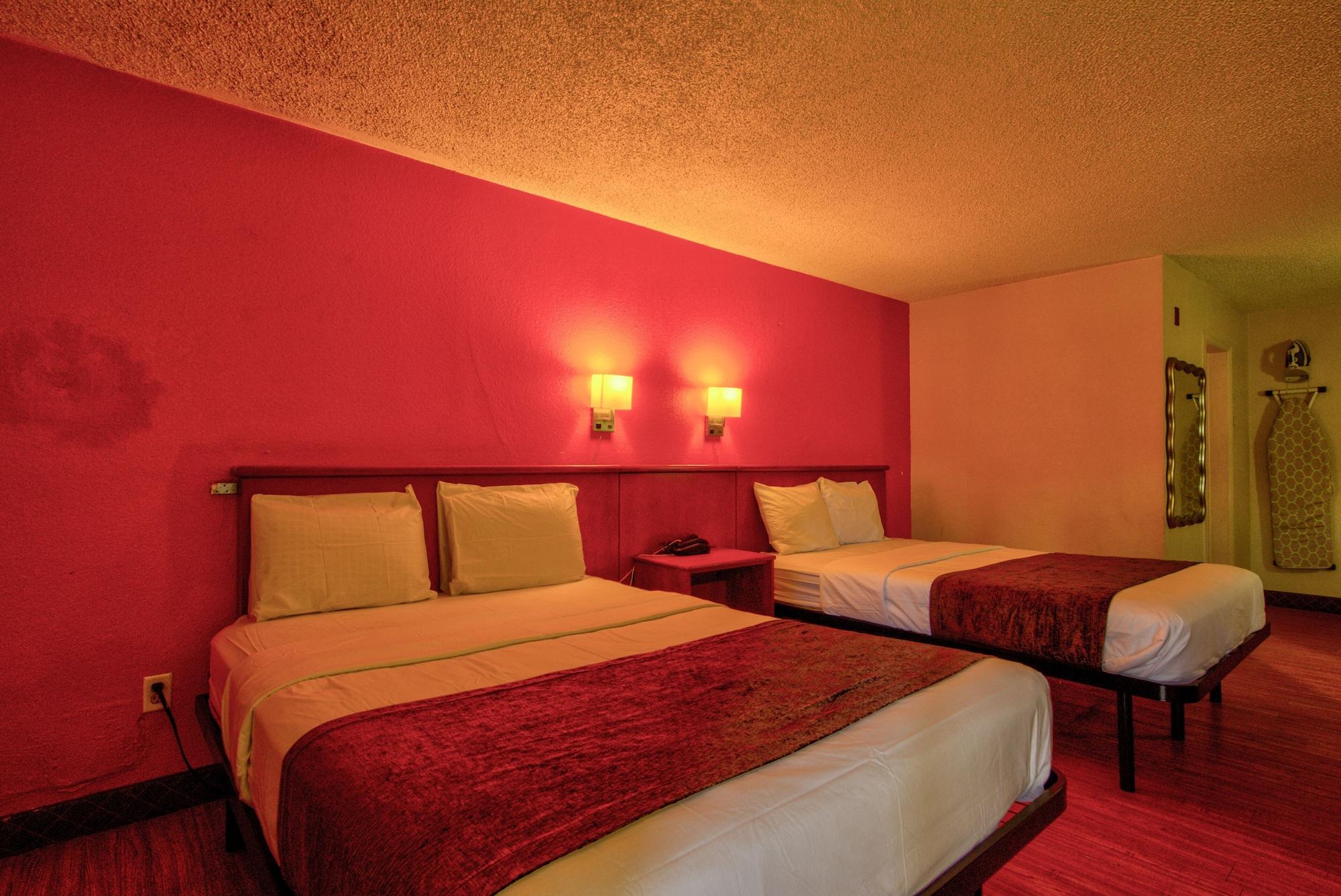 Clearwater Hotel Экстерьер фото
