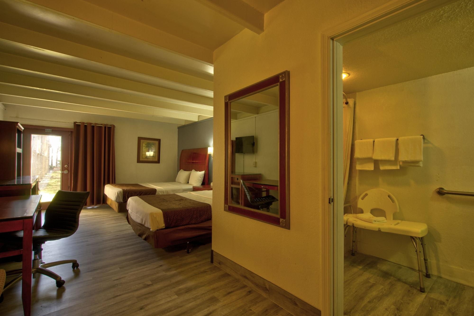 Clearwater Hotel Экстерьер фото